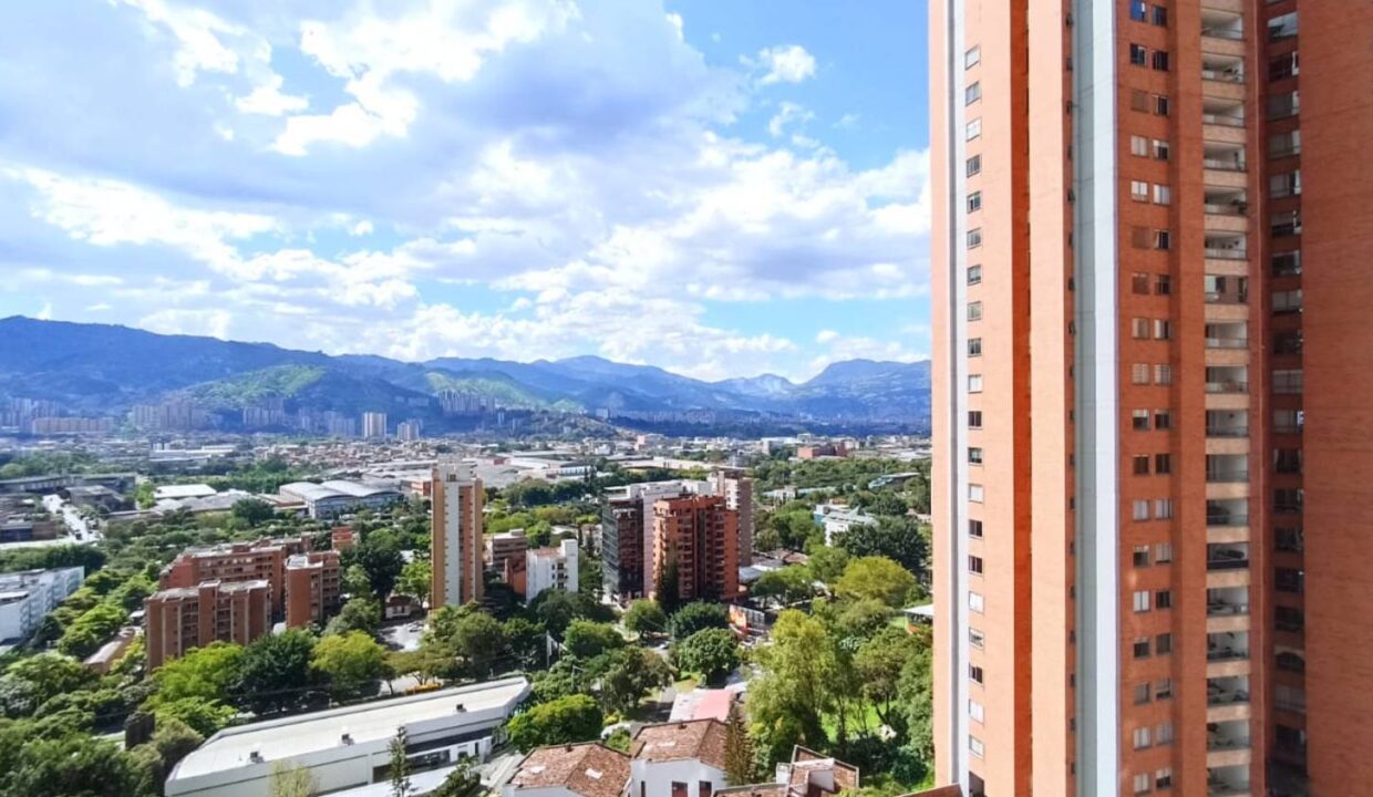 Apartment in El Poblado CE037