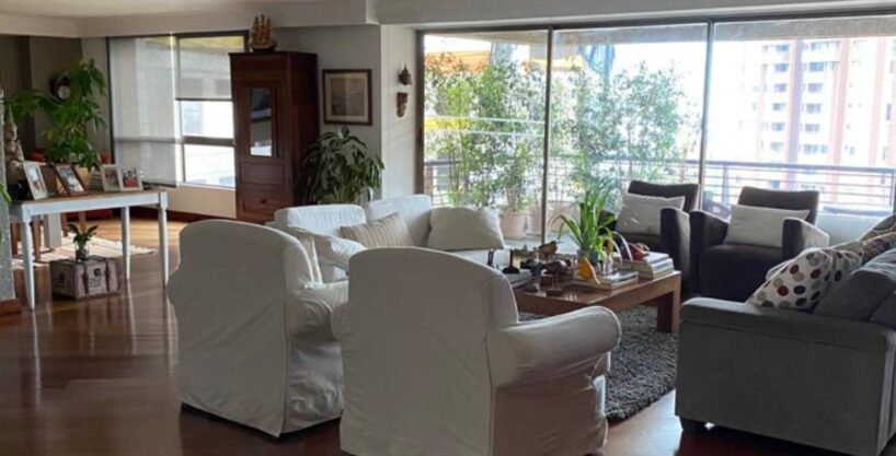 Apartment in El Poblado CE043