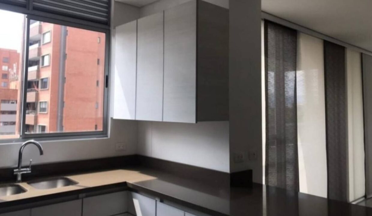 Apartment in El Poblado CE051