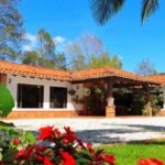 Farm House in Llanogrande CE048