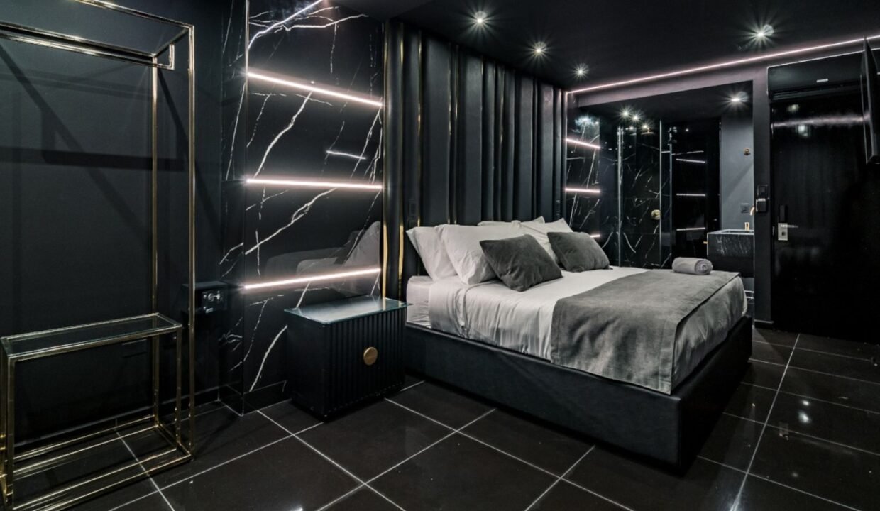 Provenza Parque Lleras Hotel for Sale Medellin