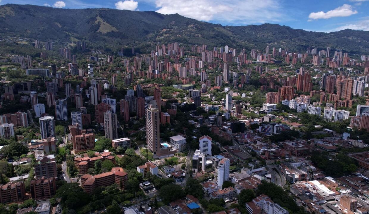 Apartament for Sale In Medellin Airbnb Ready