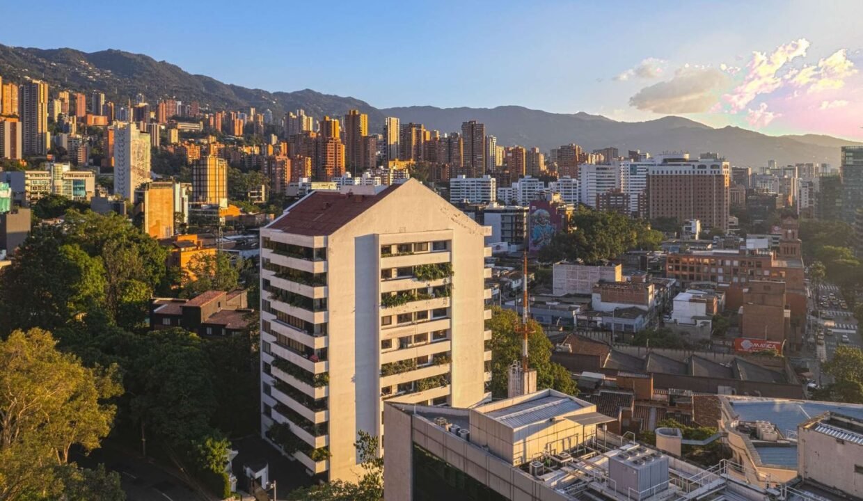 Apartament for Sale In Medellin Airbnb Ready